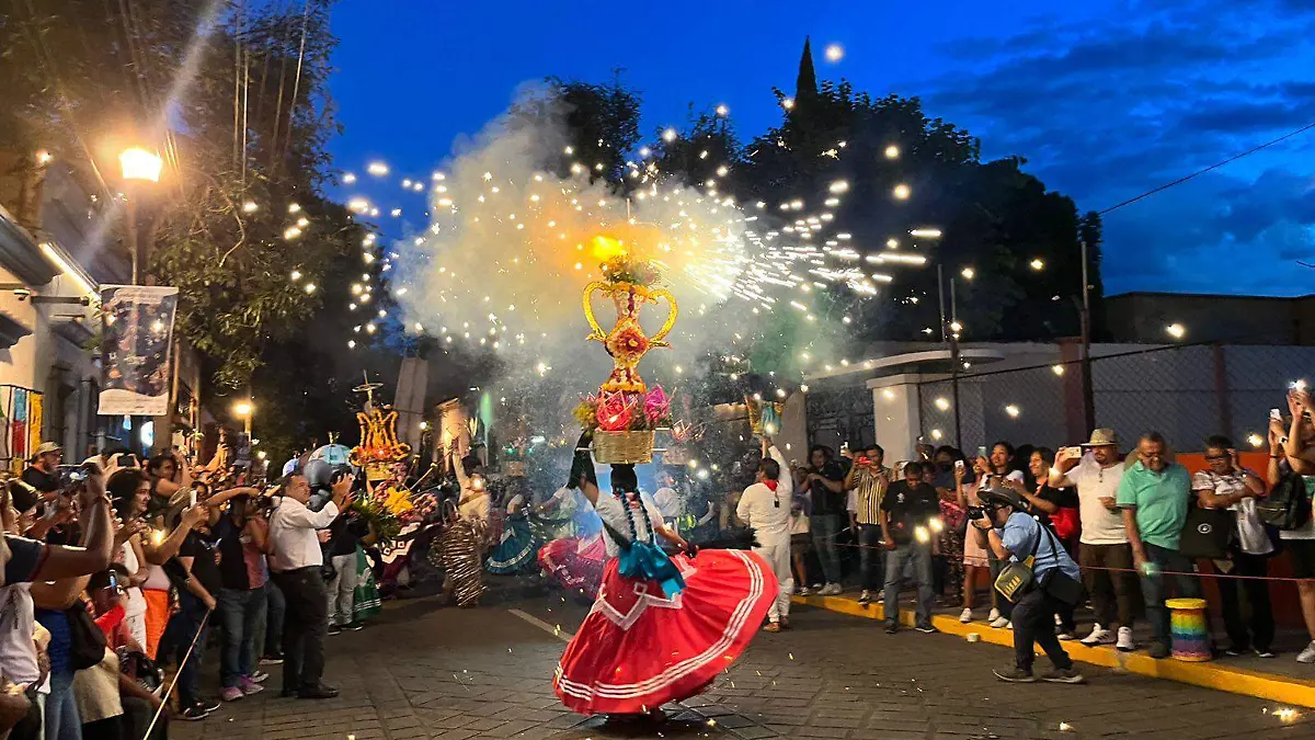 ¡Rumbo a la Guelaguetza! Así se vivió el Desfile de Delegaciones en Oaxaca